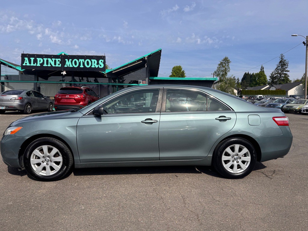2008 Toyota Camry Image 2