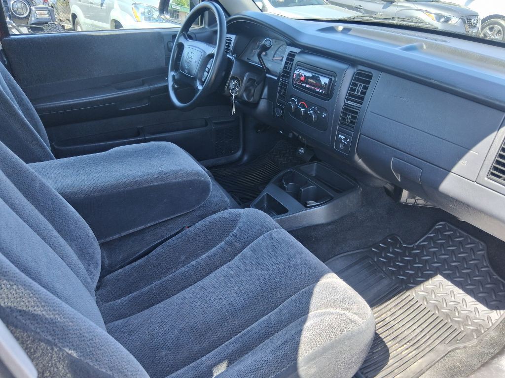 2003 Dodge Dakota Image 7