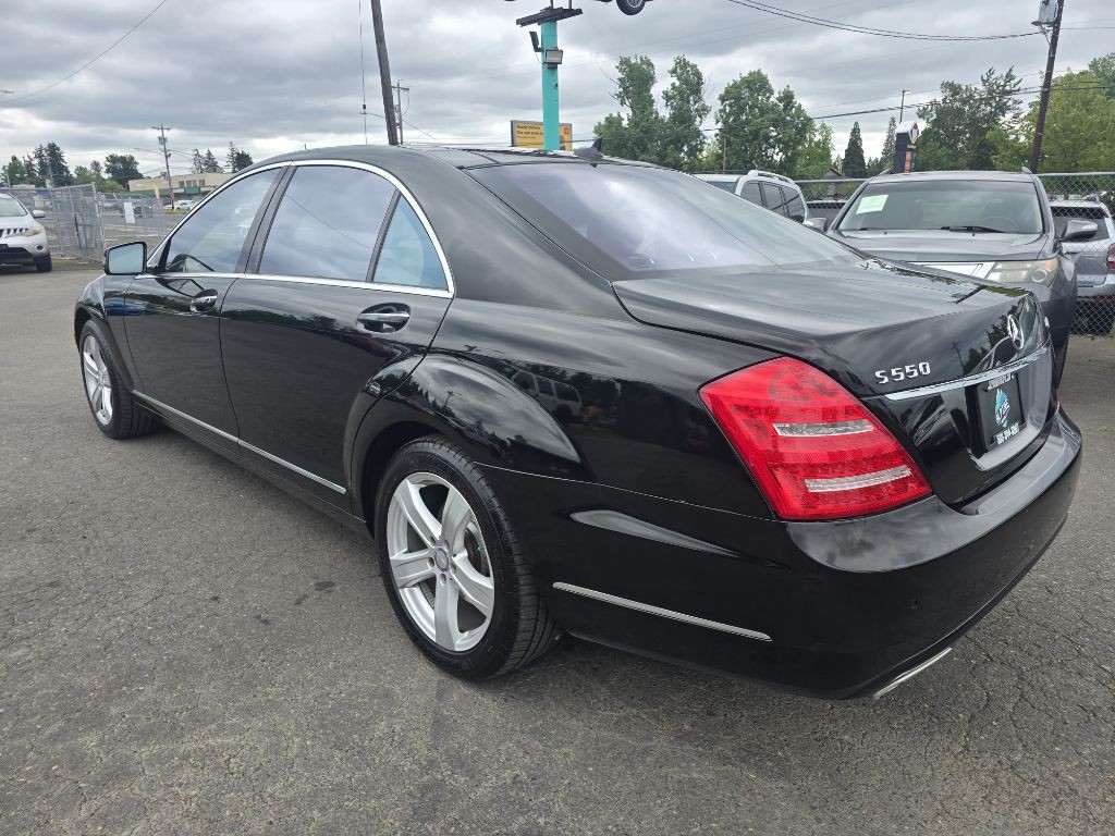 2013 Mercedes-Benz S-Class Image 2