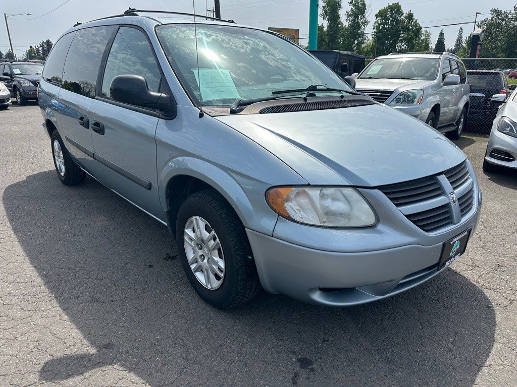 2005 Dodge Grand Caravan Image 1