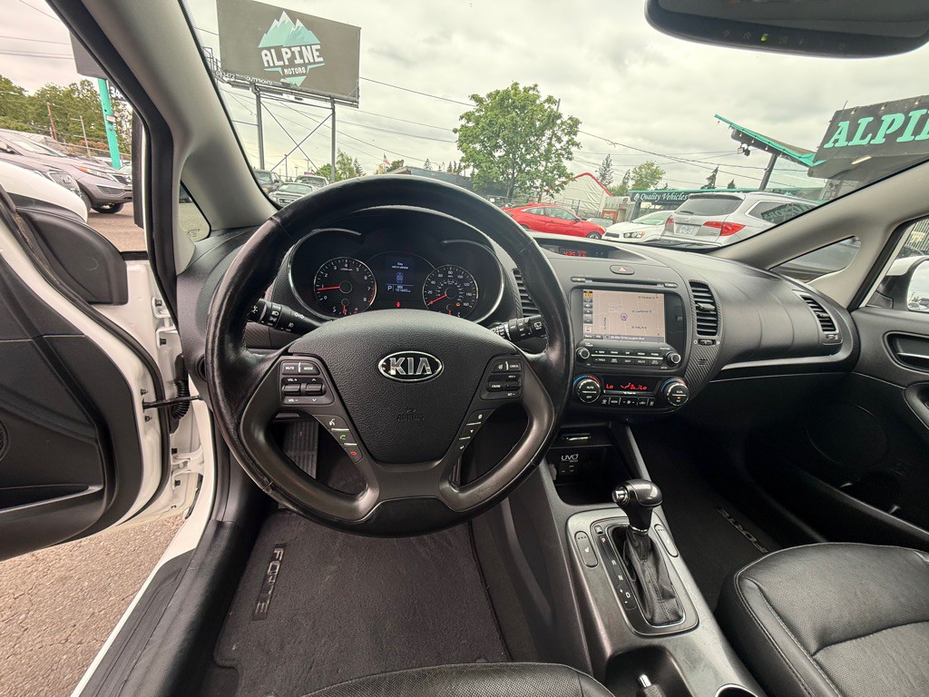 2016 Kia Forte Image 10