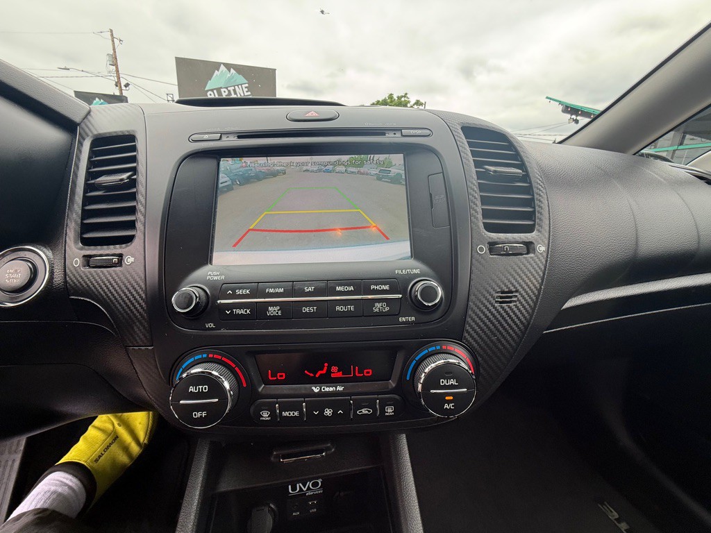 2016 Kia Forte Image 12