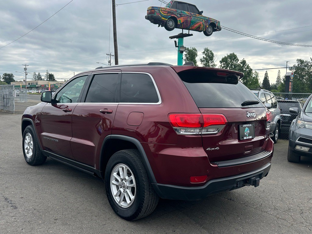 2019 Jeep Grand Cherokee Image 2