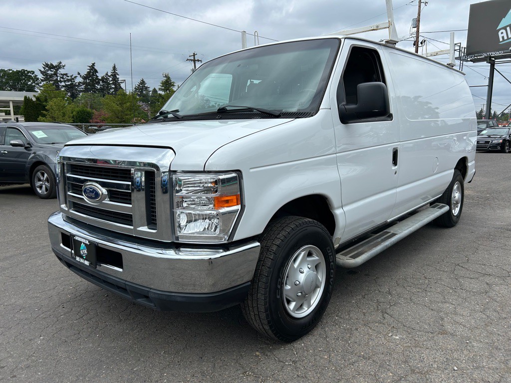 2014 Ford Econoline Image 1