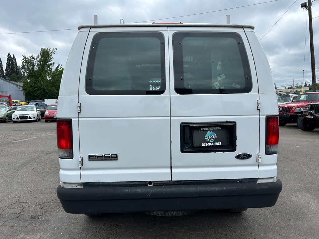 2014 Ford Econoline Image 3