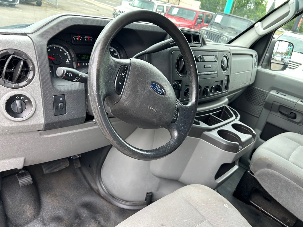 2014 Ford Econoline Image 7