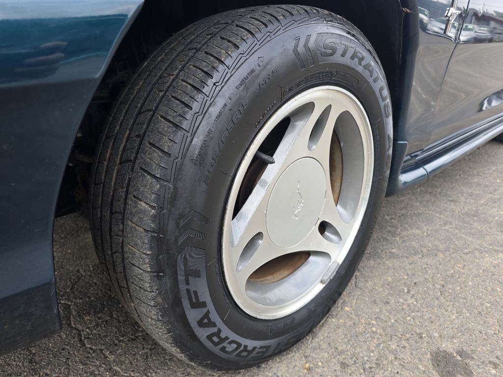 1997 Ford Mustang Image 15