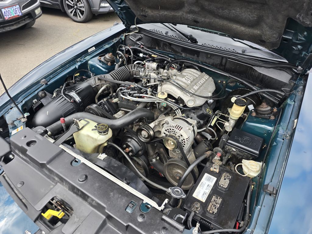 1997 Ford Mustang Image 16