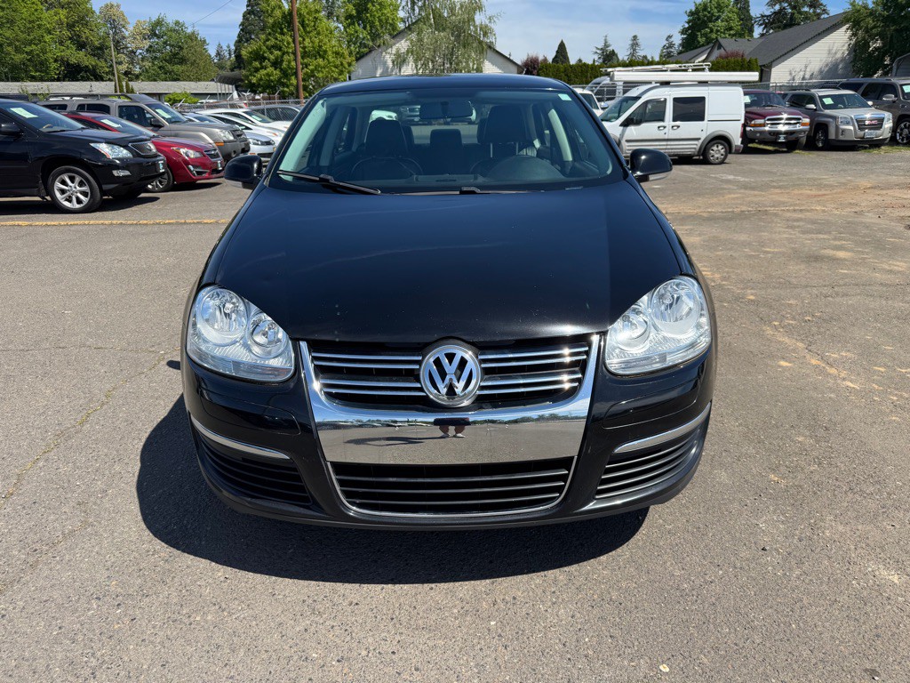 2010 Volkswagen Jetta Image 8