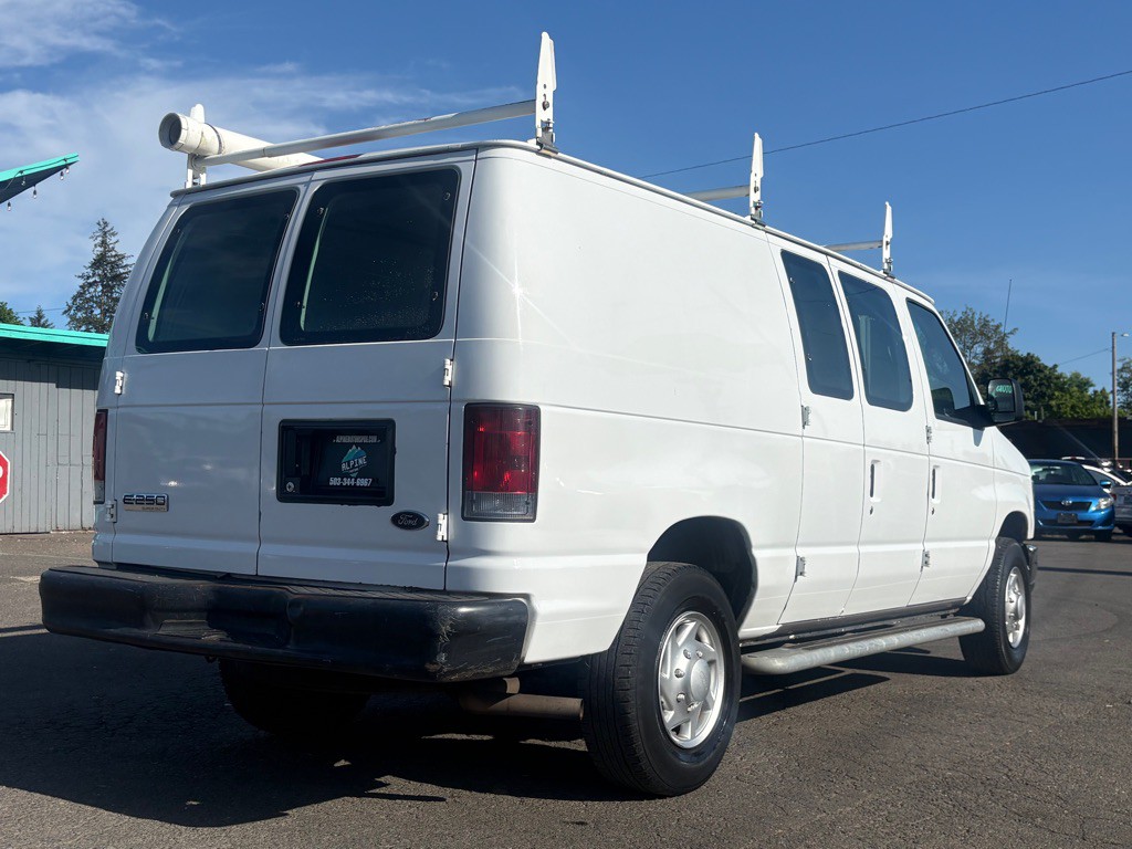 2013 Ford Econoline Image 4