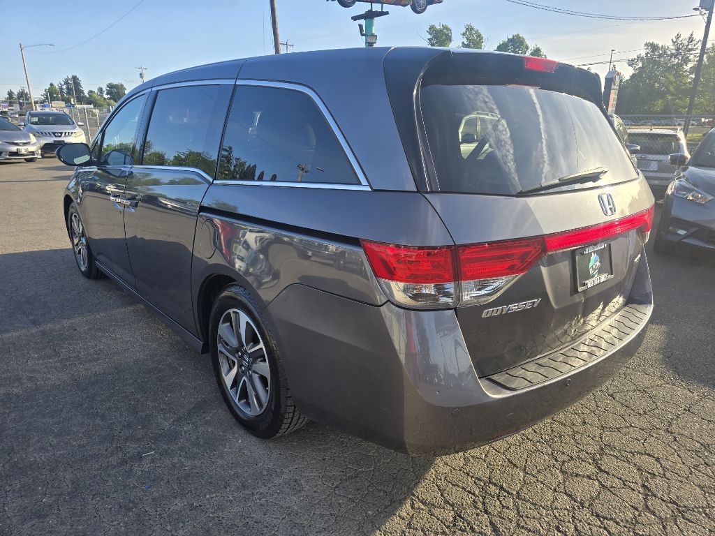 2015 Honda Odyssey Image 3