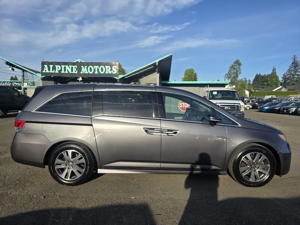 2015 Honda Odyssey Image 6