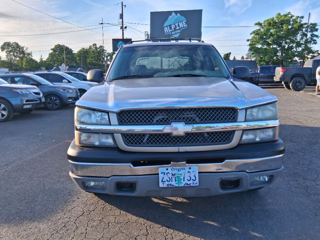 2003 Chevrolet Avalanche Image 4