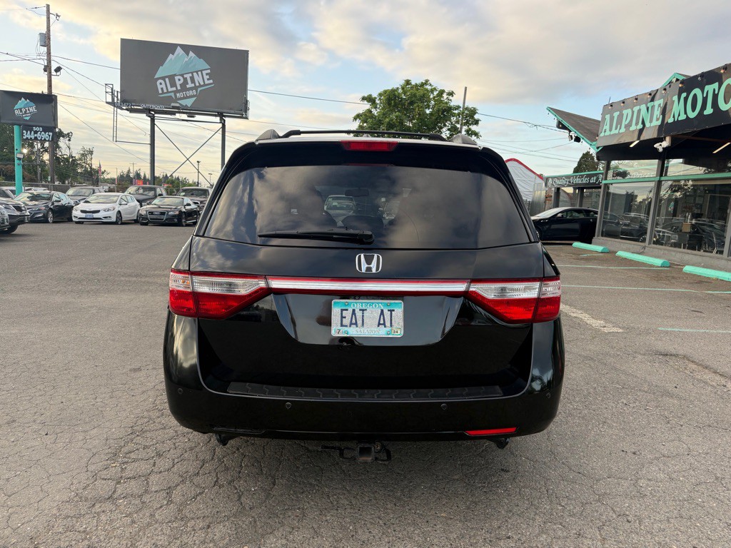 2011 Honda Odyssey Image 4