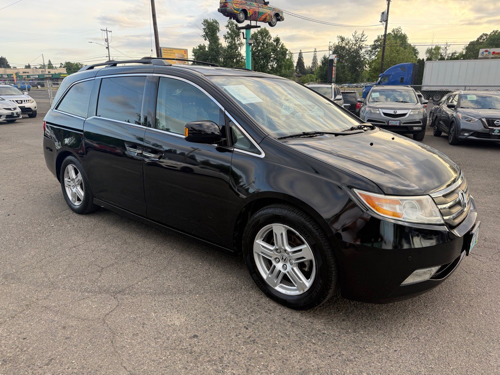 2011 Honda Odyssey Image 7