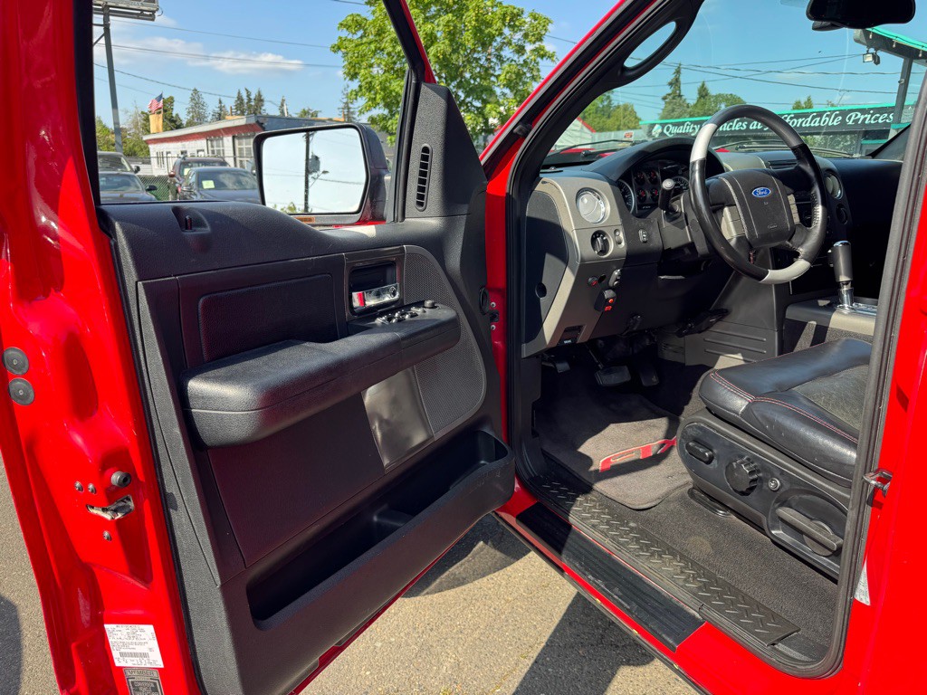 2005 Ford F-150 Image 10