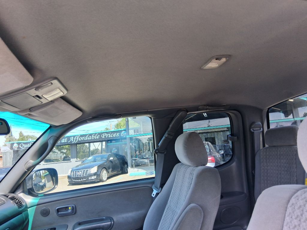 2005 Toyota Tundra Image 8
