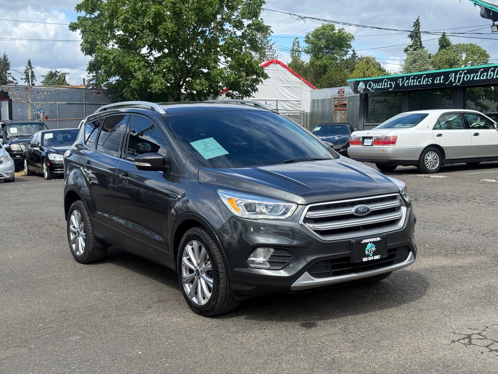 2017 Ford Escape Image 2