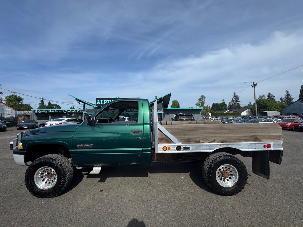 1994 Dodge Ram 2500 Image 2