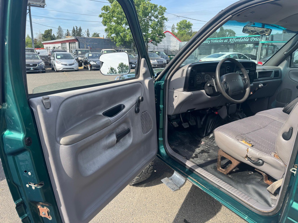 1994 Dodge Ram 2500 Image 8