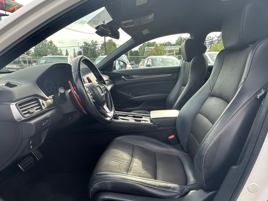 2018 Honda Accord Image 8
