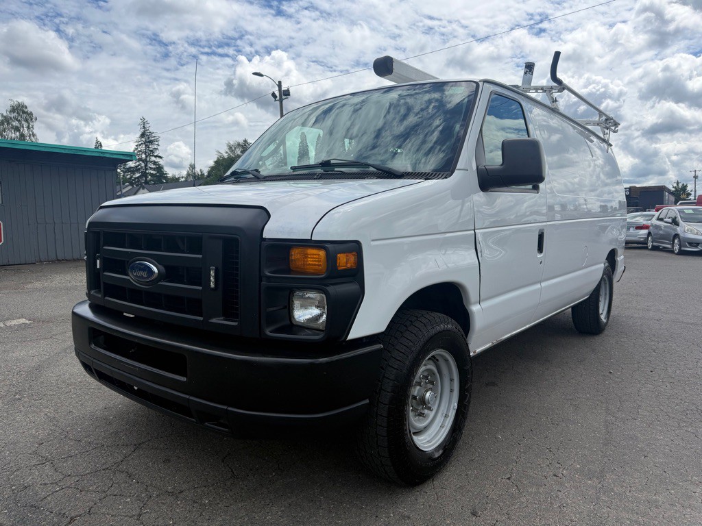 2012 Ford Econoline Image 1
