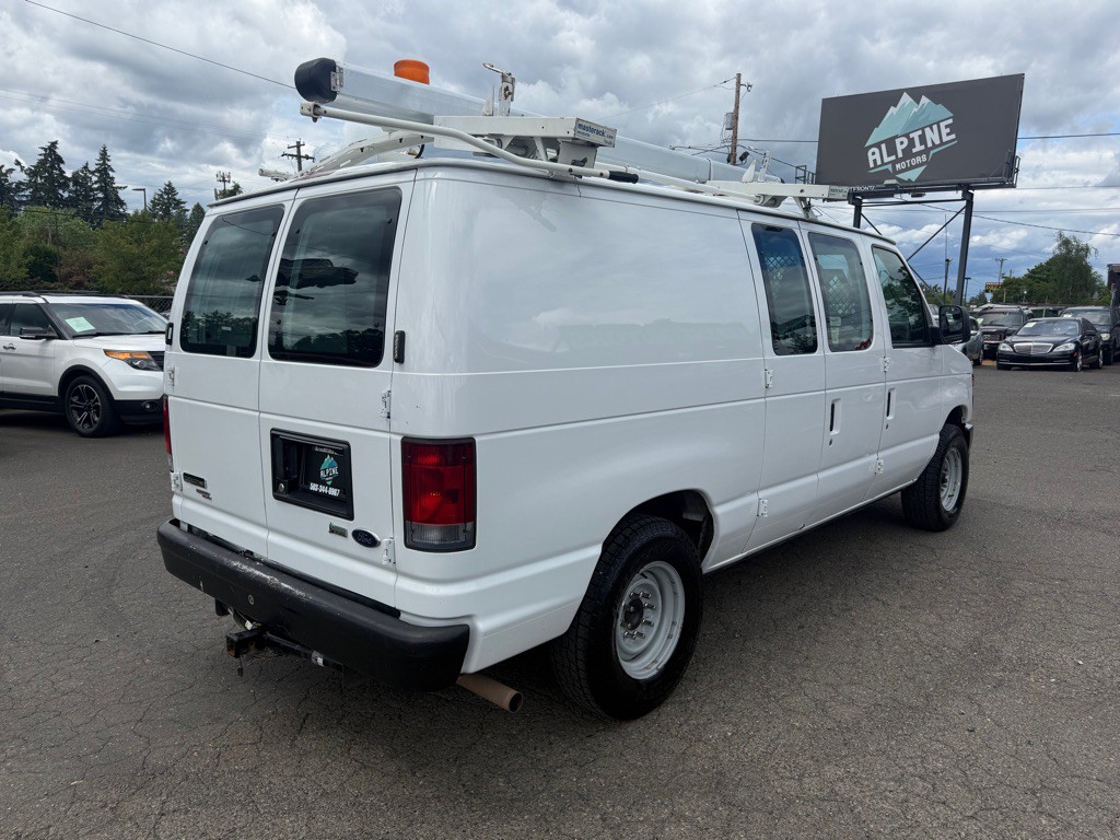 2012 Ford Econoline Image 6