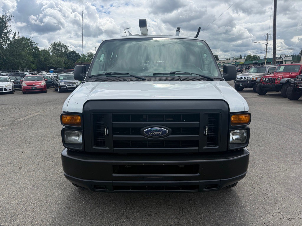 2012 Ford Econoline Image 9
