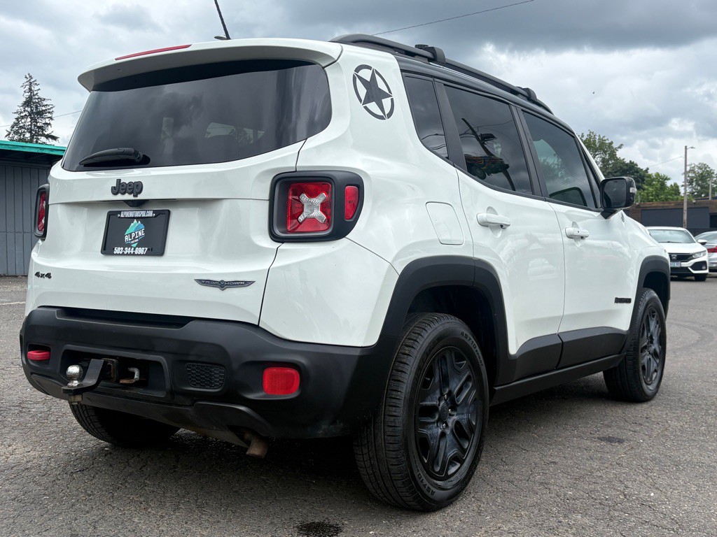 2017 Jeep Renegade Image 4