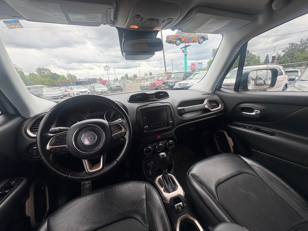 2017 Jeep Renegade Image 9