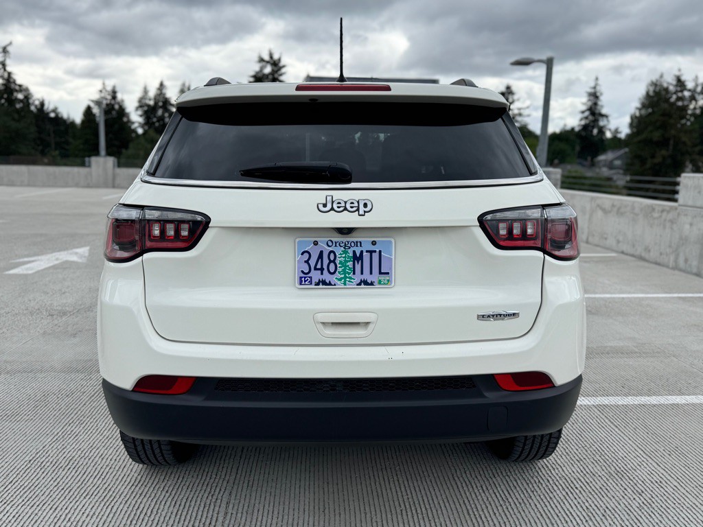2018 Jeep Compass Image 3