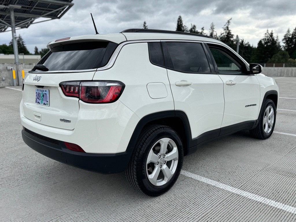 2018 Jeep Compass Image 4