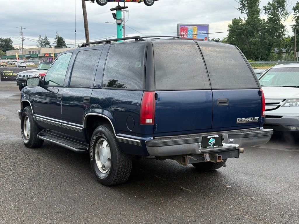1999 Chevrolet Tahoe Image 4