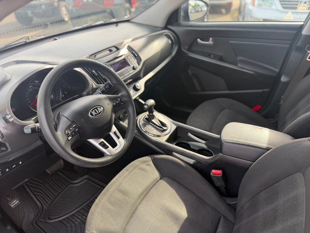 2013 Kia Sportage Image 8