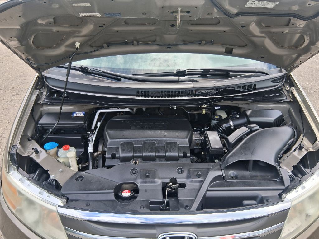 2011 Honda Odyssey Image 11