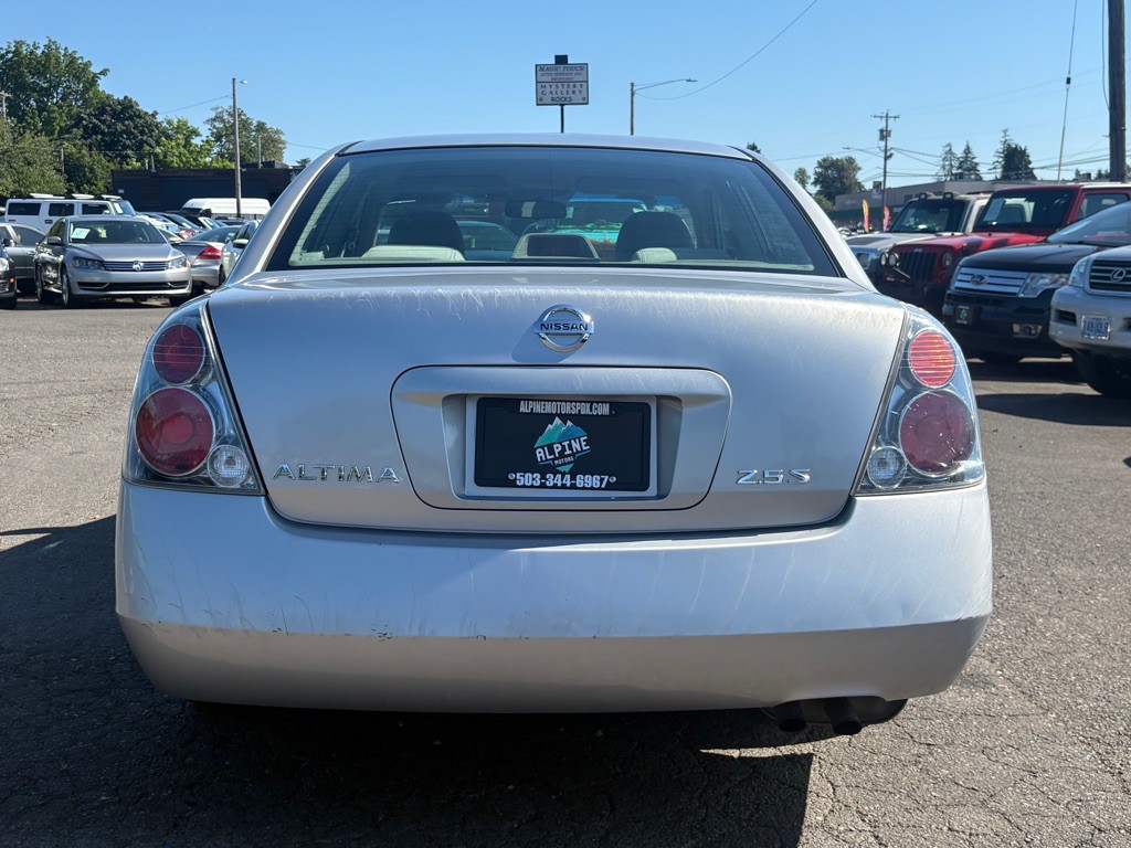 2005 Nissan Altima Image 3