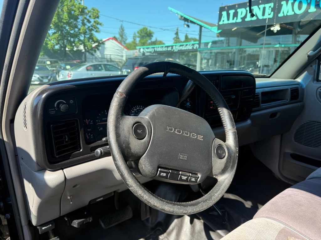 1996 Dodge Ram 2500 Image 9