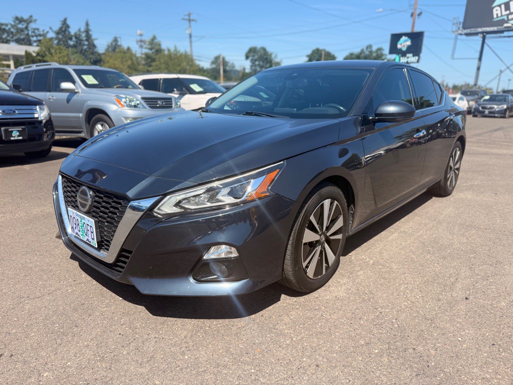 2019 Nissan Altima Image 1