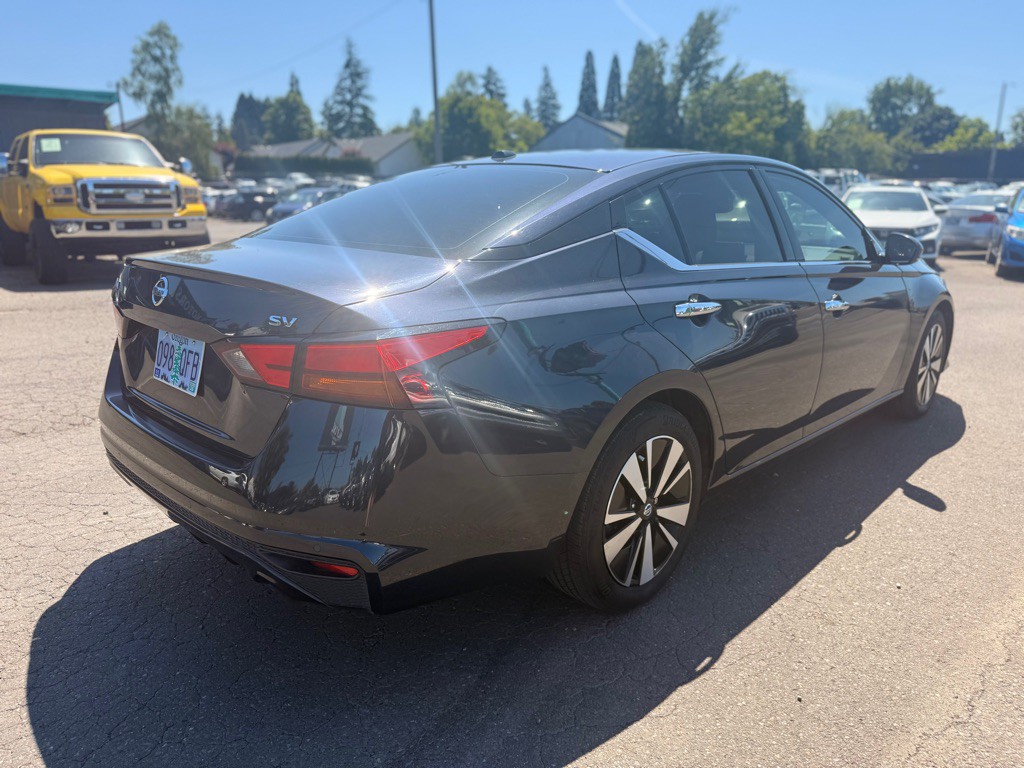 2019 Nissan Altima Image 5