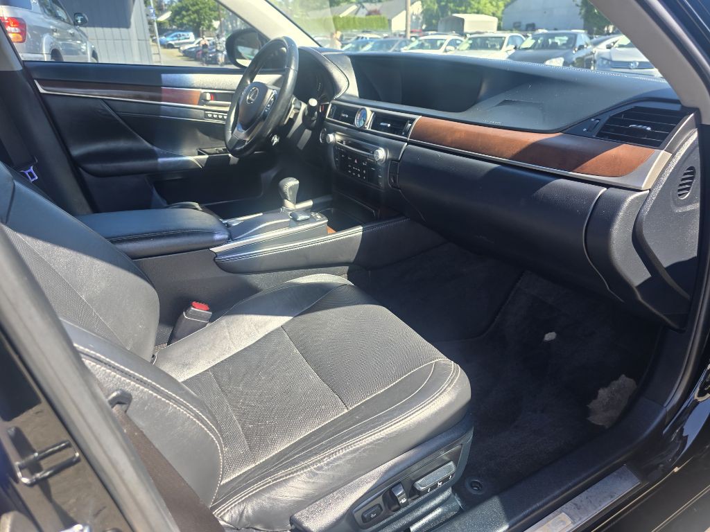 2014 Lexus GS Image 12