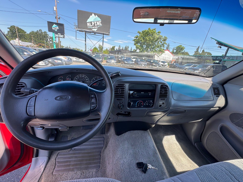 1997 Ford F-150 Image 11