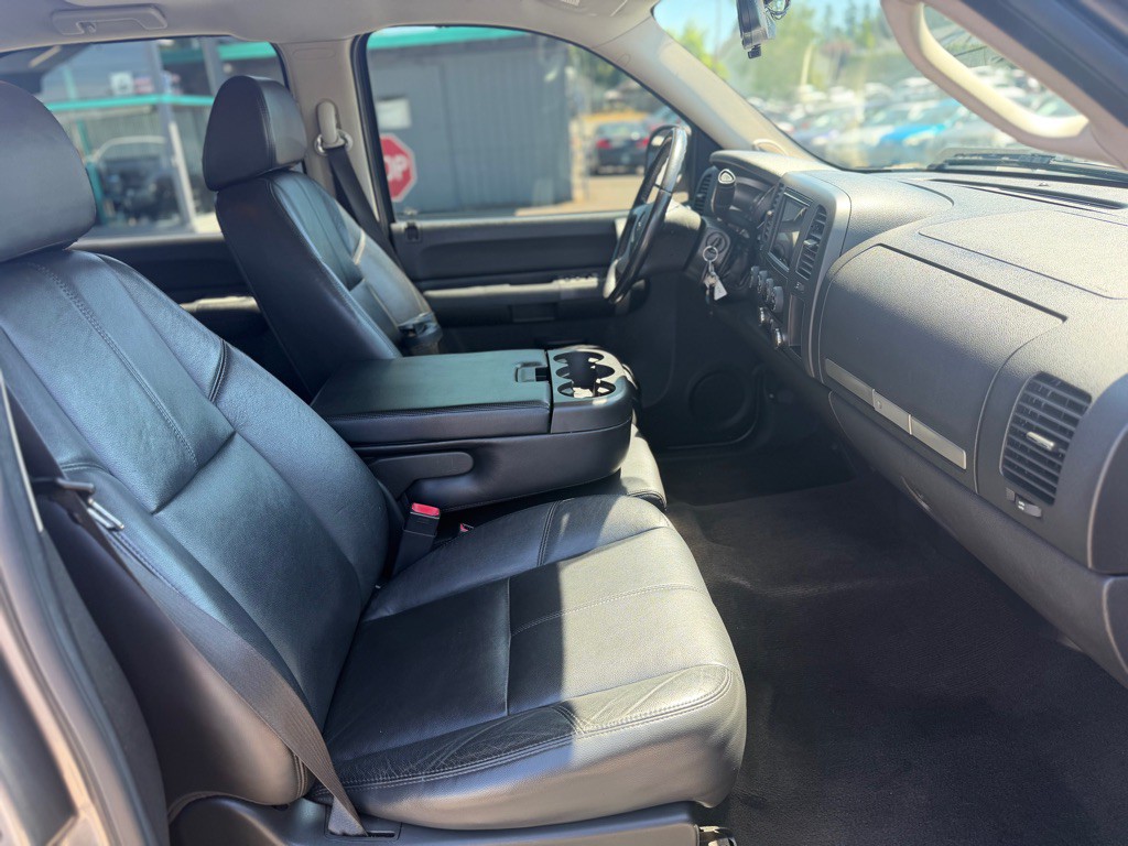 2009 Chevrolet Silverado 1500 Image 12