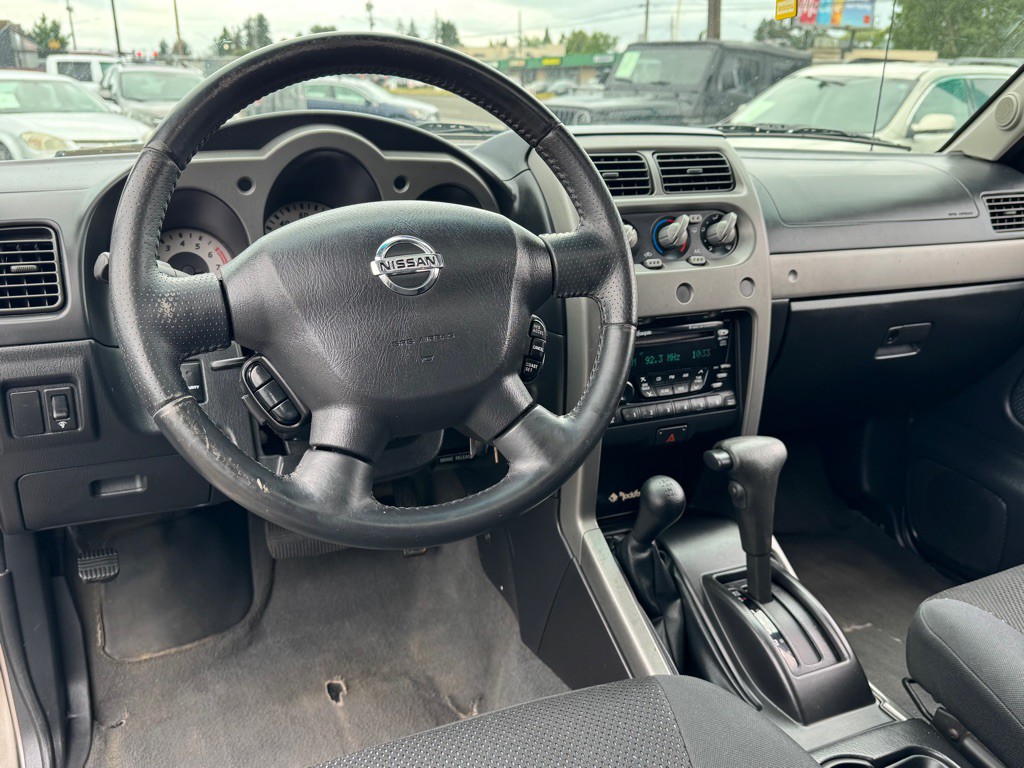 2004 Nissan Xterra Image 9