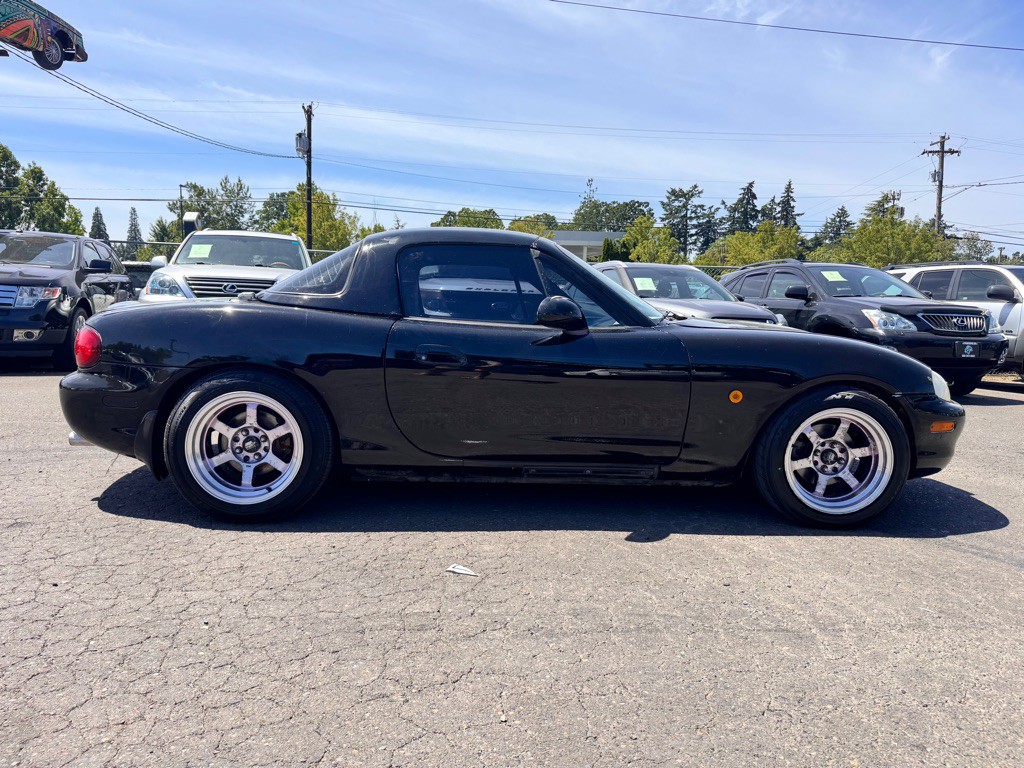 1999 Mazda MX-5 Miata Image 6