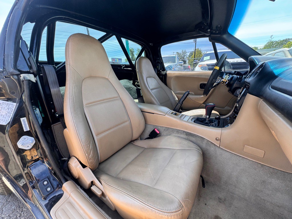 1999 Mazda MX-5 Miata Image 10