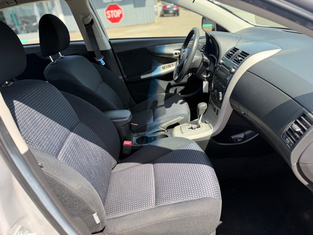 2009 Toyota Corolla Image 11