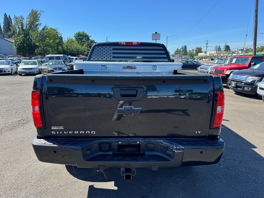 2010 Chevrolet Silverado 1500 Image 3