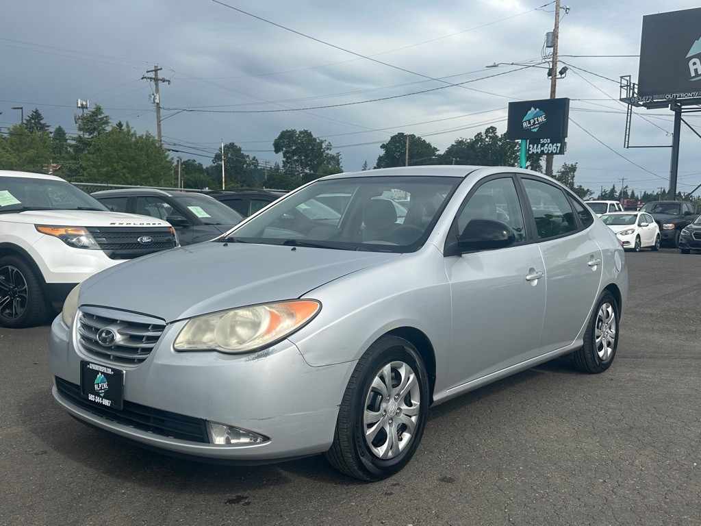 2010 Hyundai Elantra Image 1
