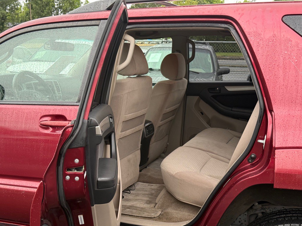 2005 Toyota 4Runner Image 5