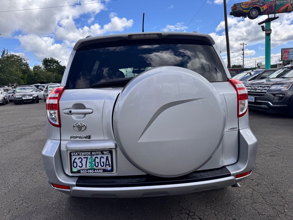 2011 Toyota Rav4 Image 4